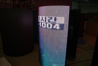 Le panneau d'intérieur imperméable 6000 CD/㎡ 1920Hz d'affichage à LED La vitesse de régénération RVB